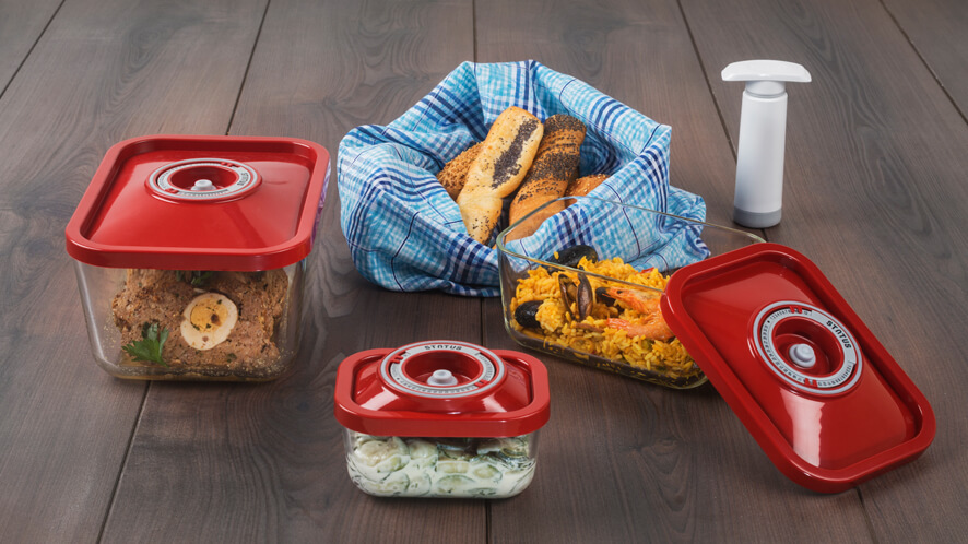 LUVELE GLASS VACUUM FOOD CONTAINER FOUR PIECE SET MEAL PREP
