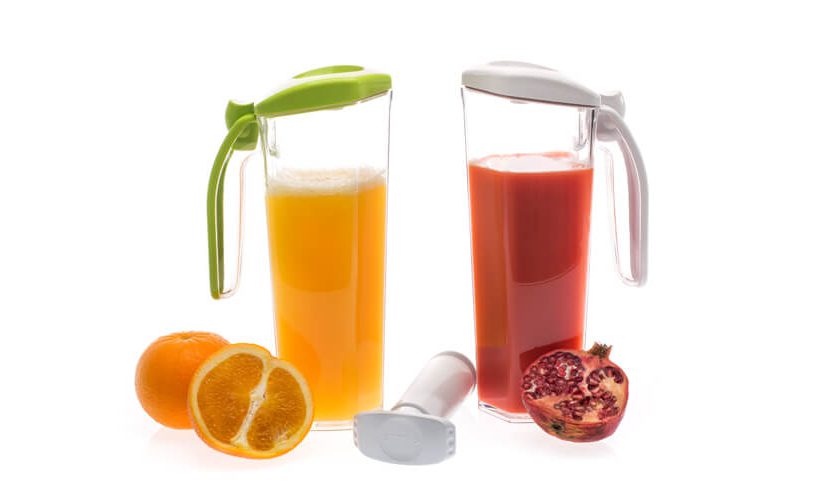 vacuum jug and natural juice